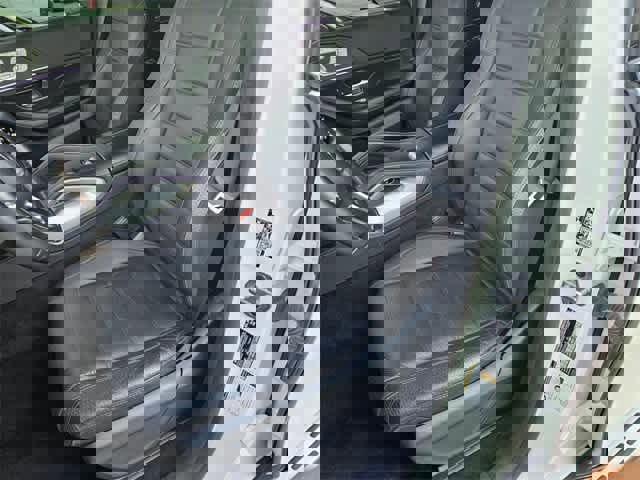 Used 2023 Mercedes-Benz GLS 580 4MATIC image 14