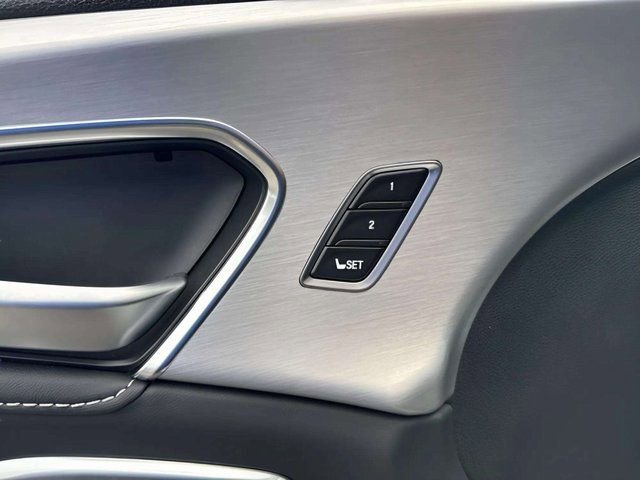 Used 2024 Acura RDX w/ Technology Package image 24