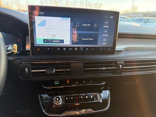 Certified 2024 Lincoln Corsair AWD image 22