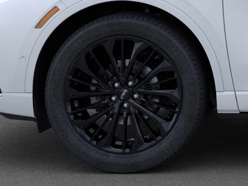 New 2023 Lincoln Corsair Reserve w/ Equipment Group 202A image 19