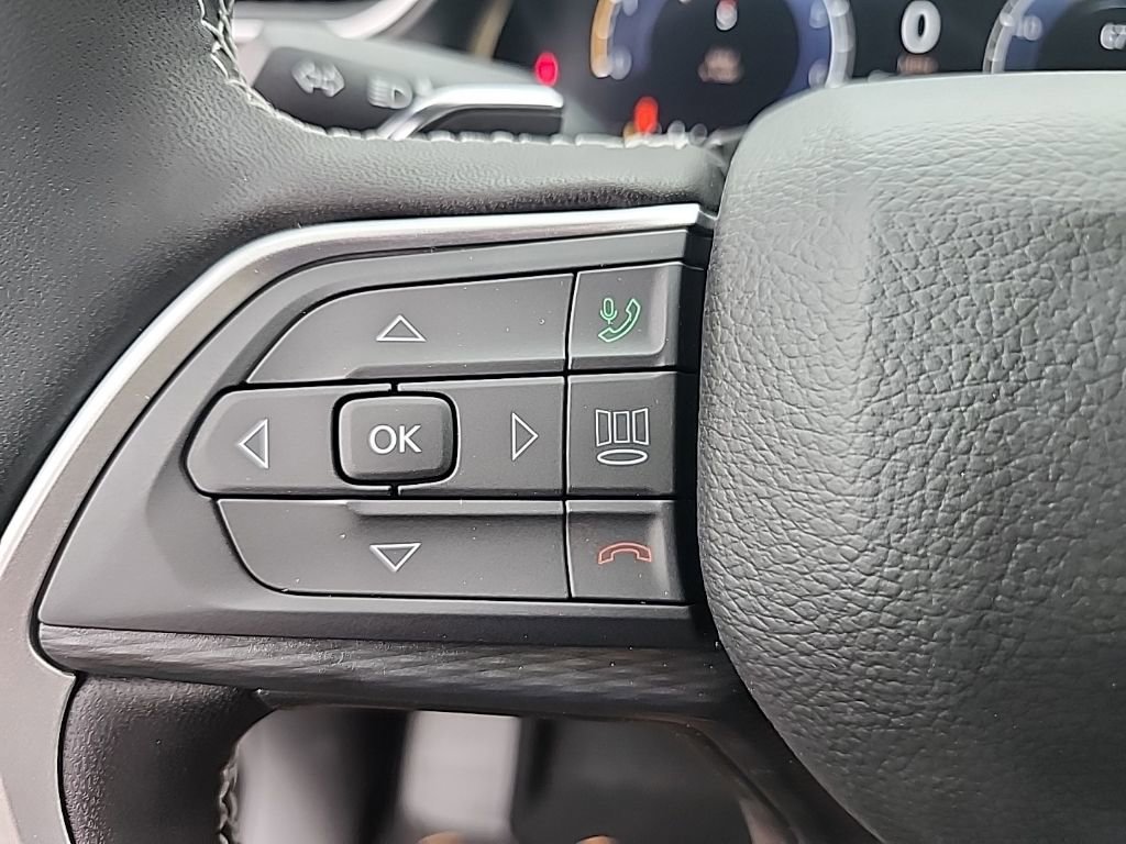 New 2025 Jeep Grand Cherokee L Altitude image 28