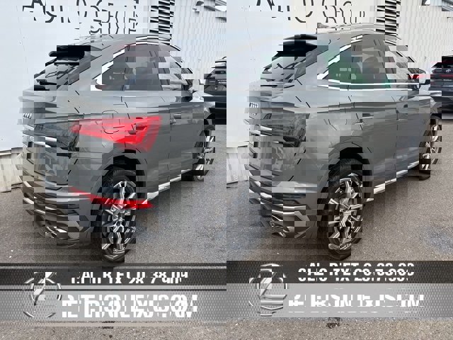 Used 2024 Audi SQ5 Premium Plus w/ Premium Plus Package image 3