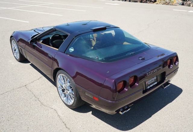 Used 1992 Chevrolet Corvette ZR-1 RWD image 15