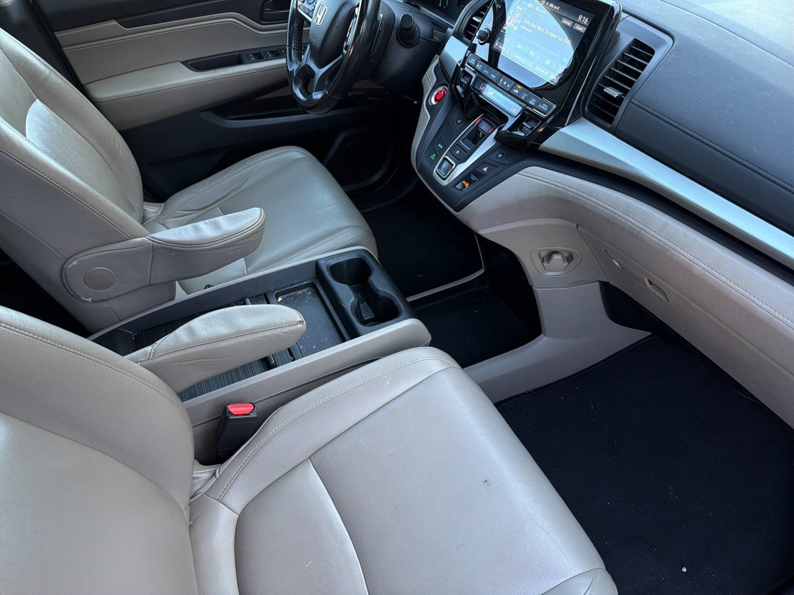 Used 2018 Honda Odyssey EX-L image 16