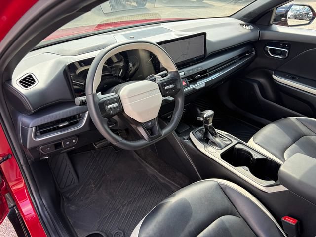 Certified 2025 Kia K4 GT-Line w/ GT-Line Premium Package FWD image 4