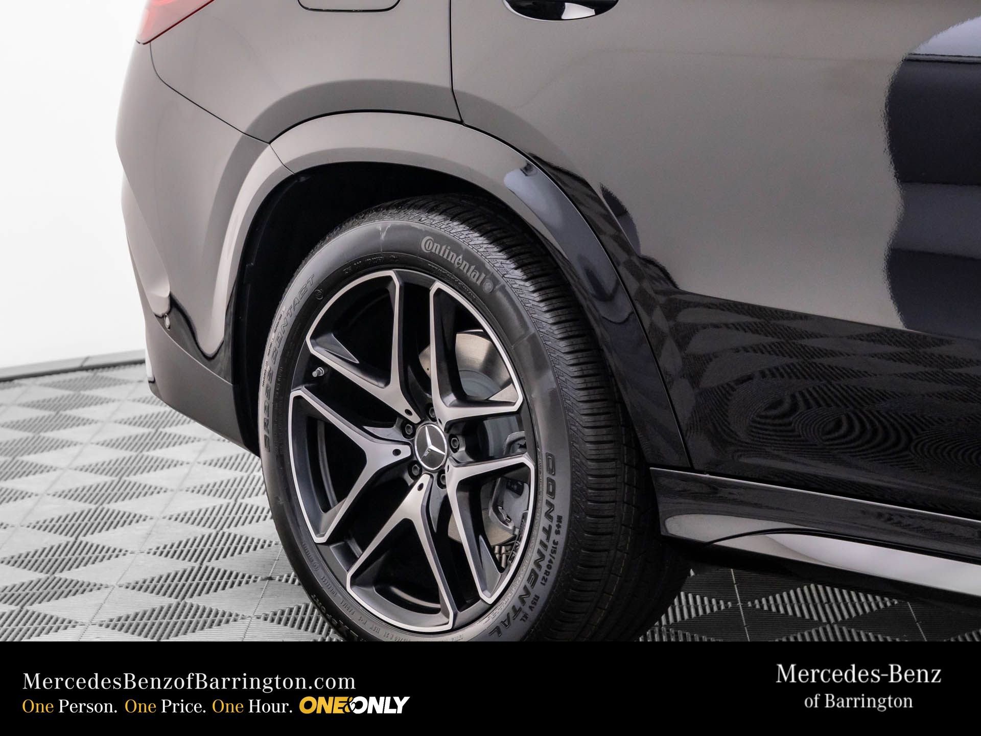 New 2025 Mercedes-Benz GLE 53 AMG 4MATIC Coupe image 35