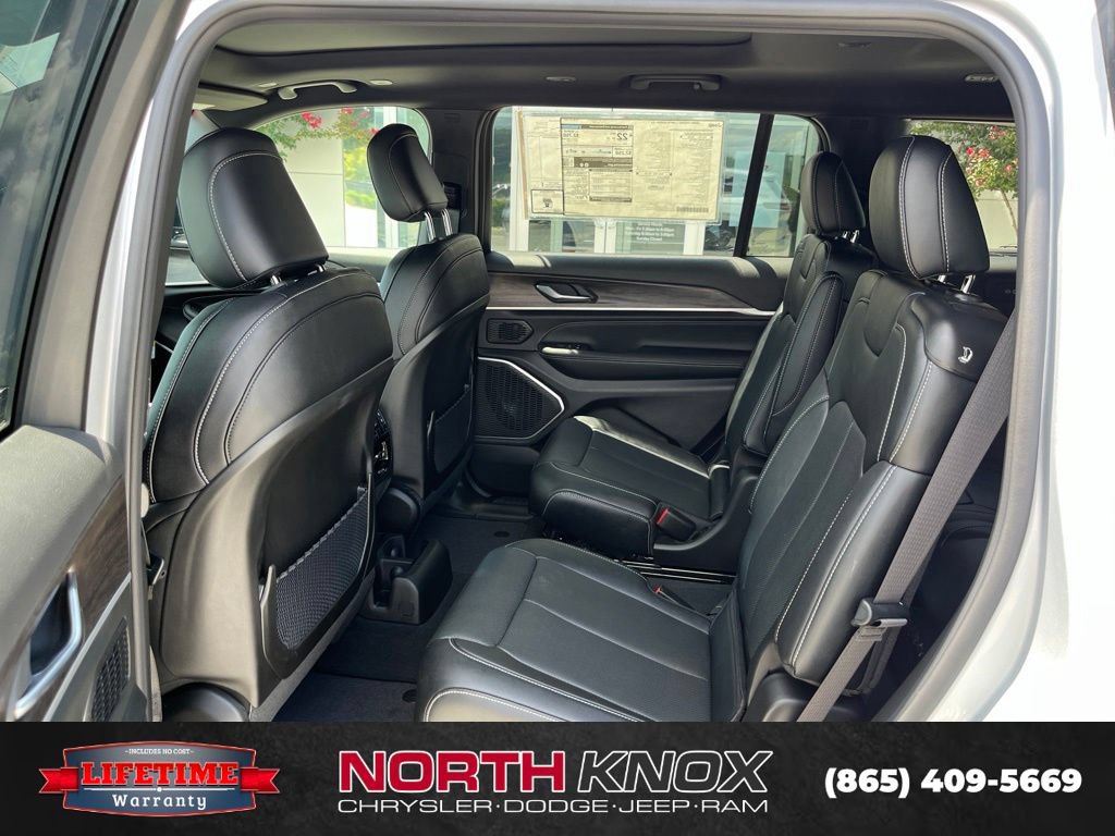 New 2026 Jeep Grand Cherokee L Limited AWD/4WD image 15
