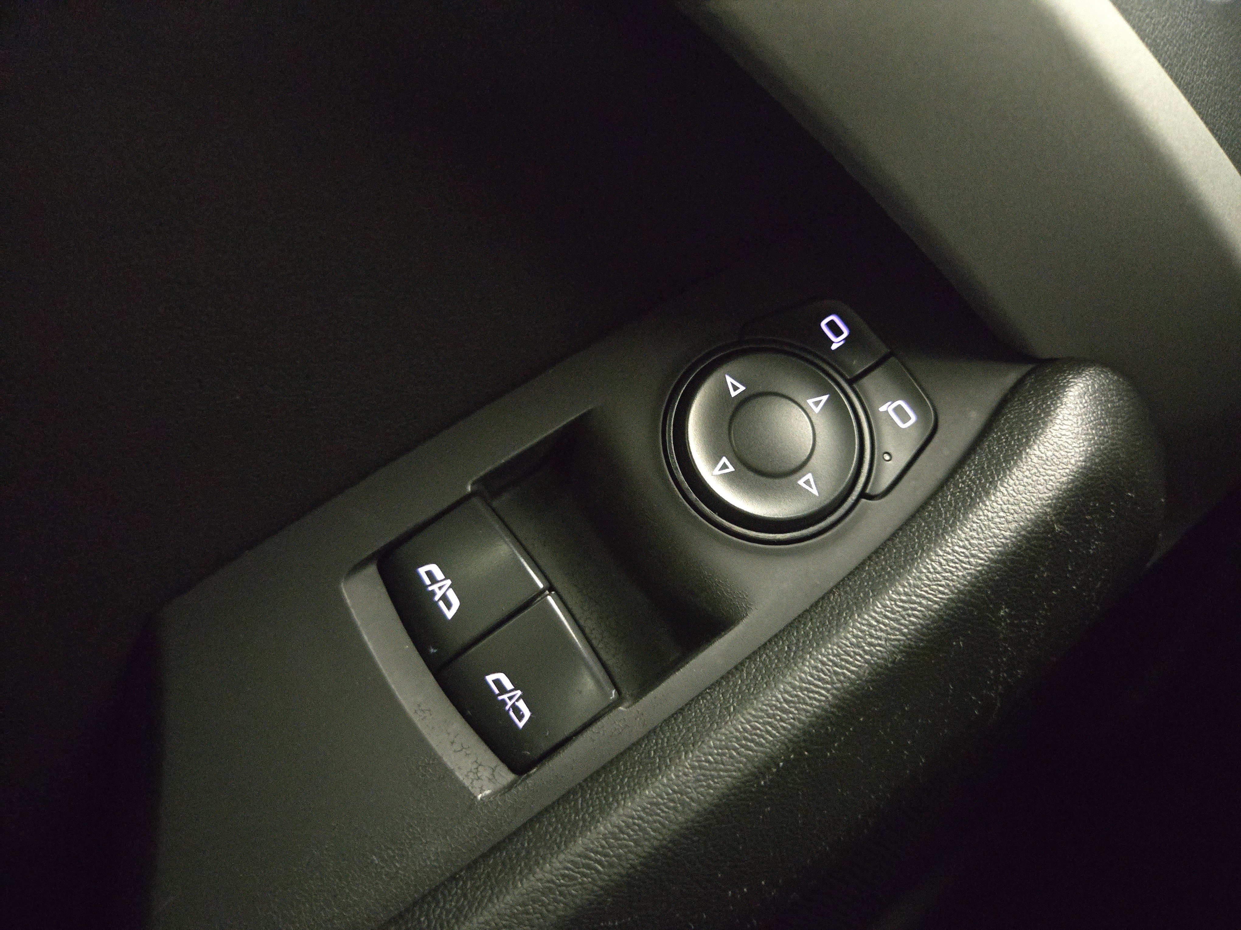 Certified 2021 Chevrolet Camaro LT image 28