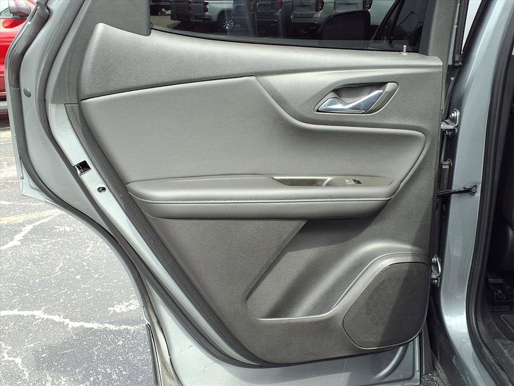Certified 2025 Chevrolet Blazer LT w/ Midnight/Sport Edition image 15