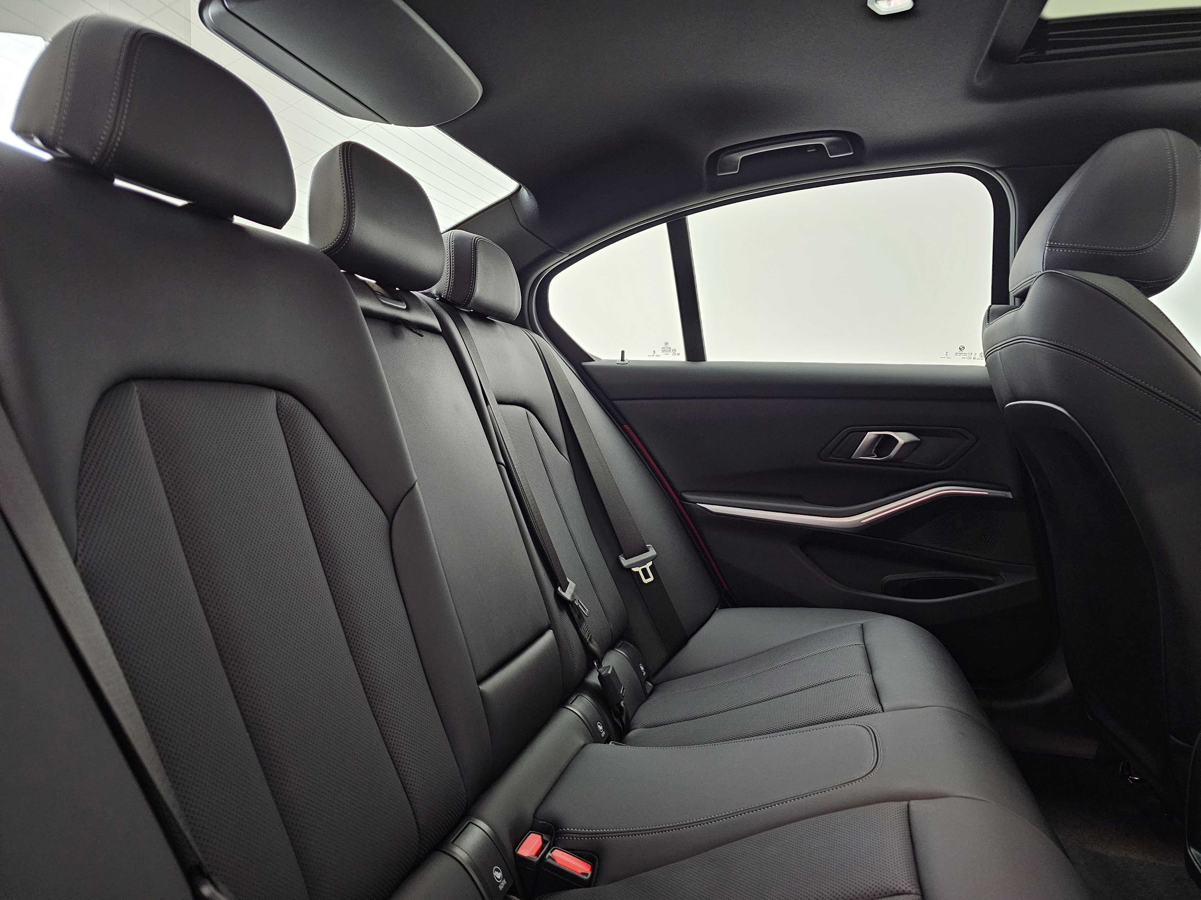 Used 2024 BMW 330i xDrive Sedan image 26