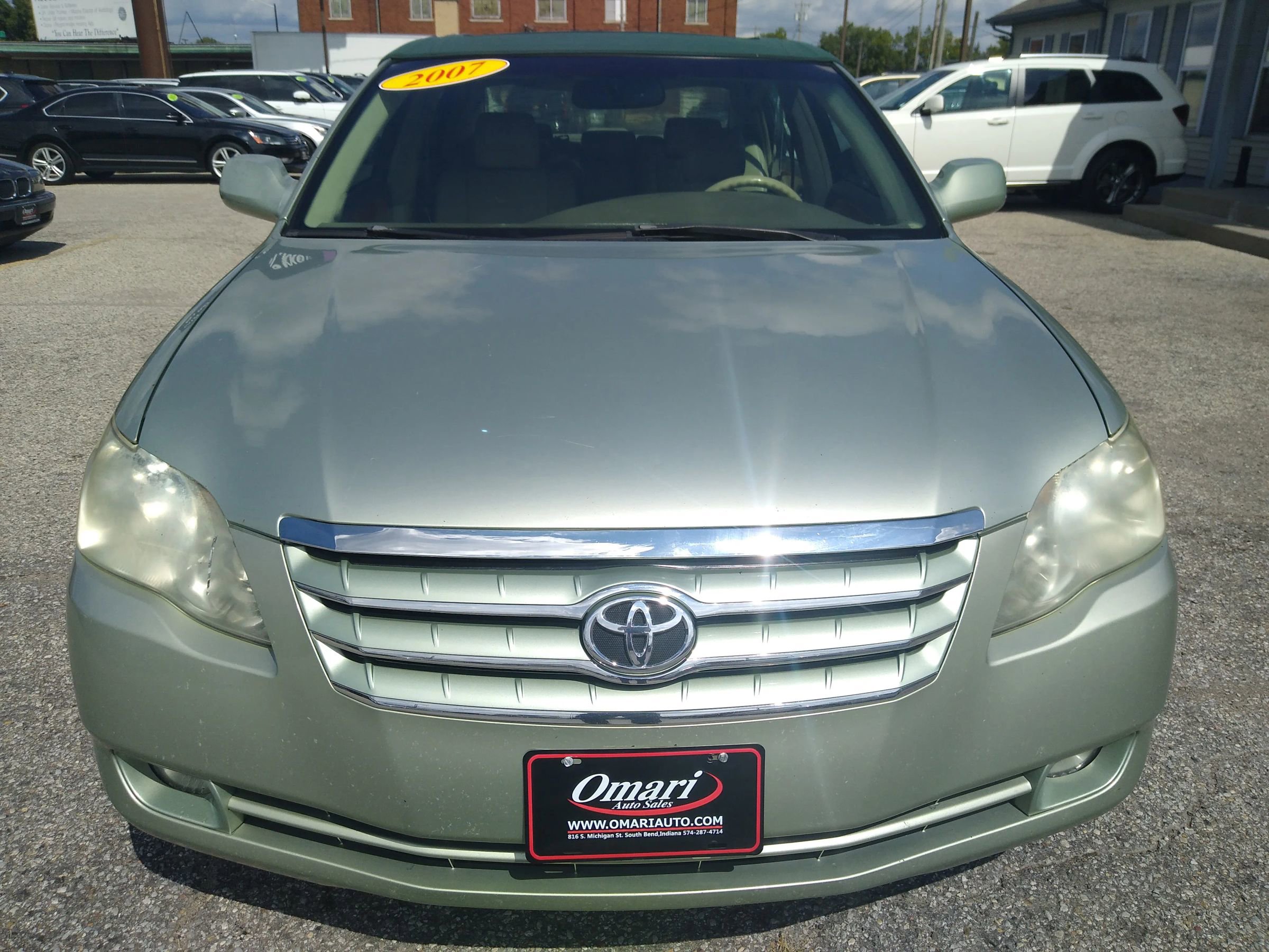 Used 2007 Toyota Avalon XLS image 9