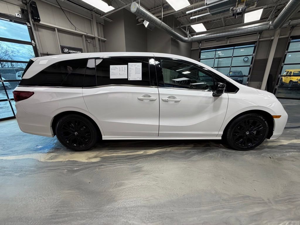 Used 2025 Honda Odyssey Sport-L image 33