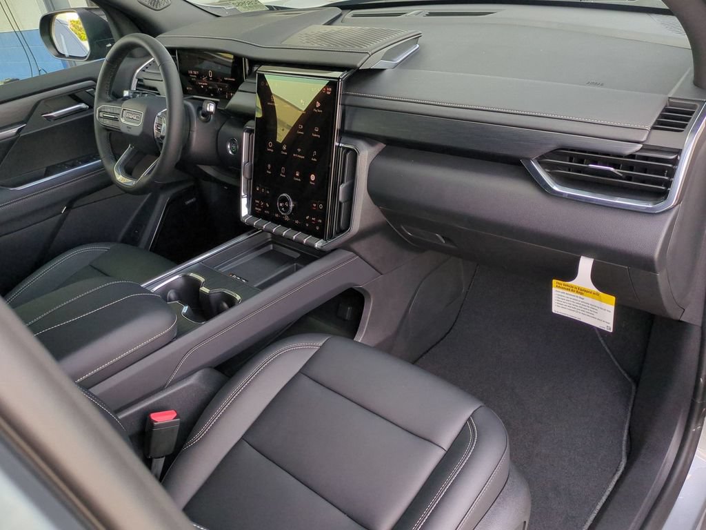 New 2026 GMC Acadia Elevation w/ Black Edition FWD image 32