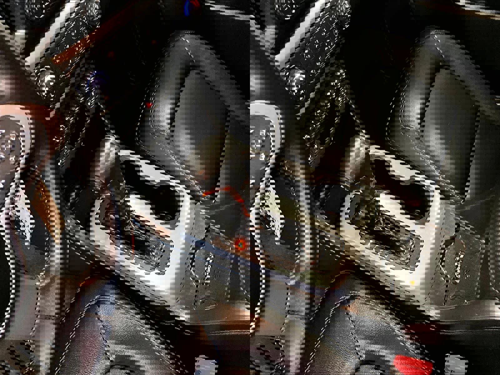 Used 2019 Chevrolet Colorado ZR2 w/ ZR2 Midnight Special Edition image 20