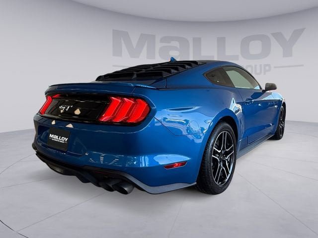 Used 2021 Ford Mustang GT RWD image 5