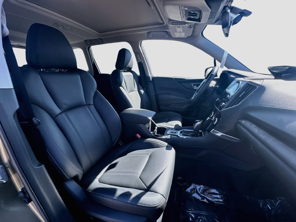 Certified 2023 Subaru Forester Touring AWD/4WD image 28