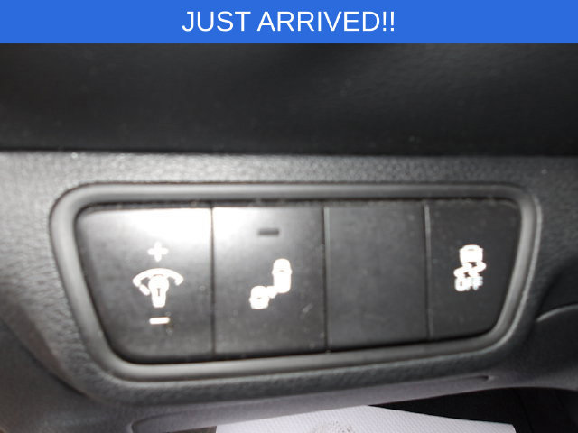 Used 2024 Kia Forte GT-Line FWD image 16