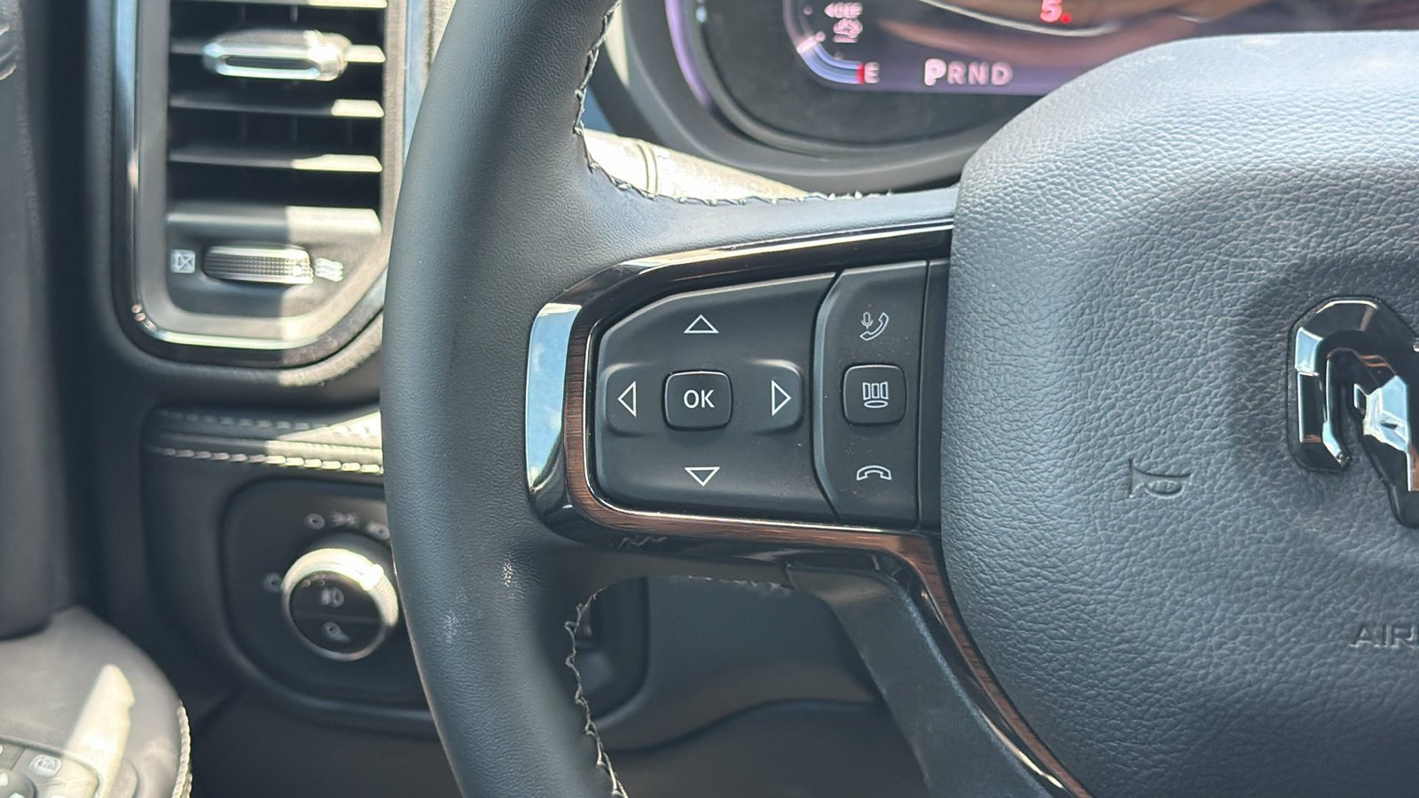 Certified 2026 RAM 3500 Limited AWD/4WD image 22