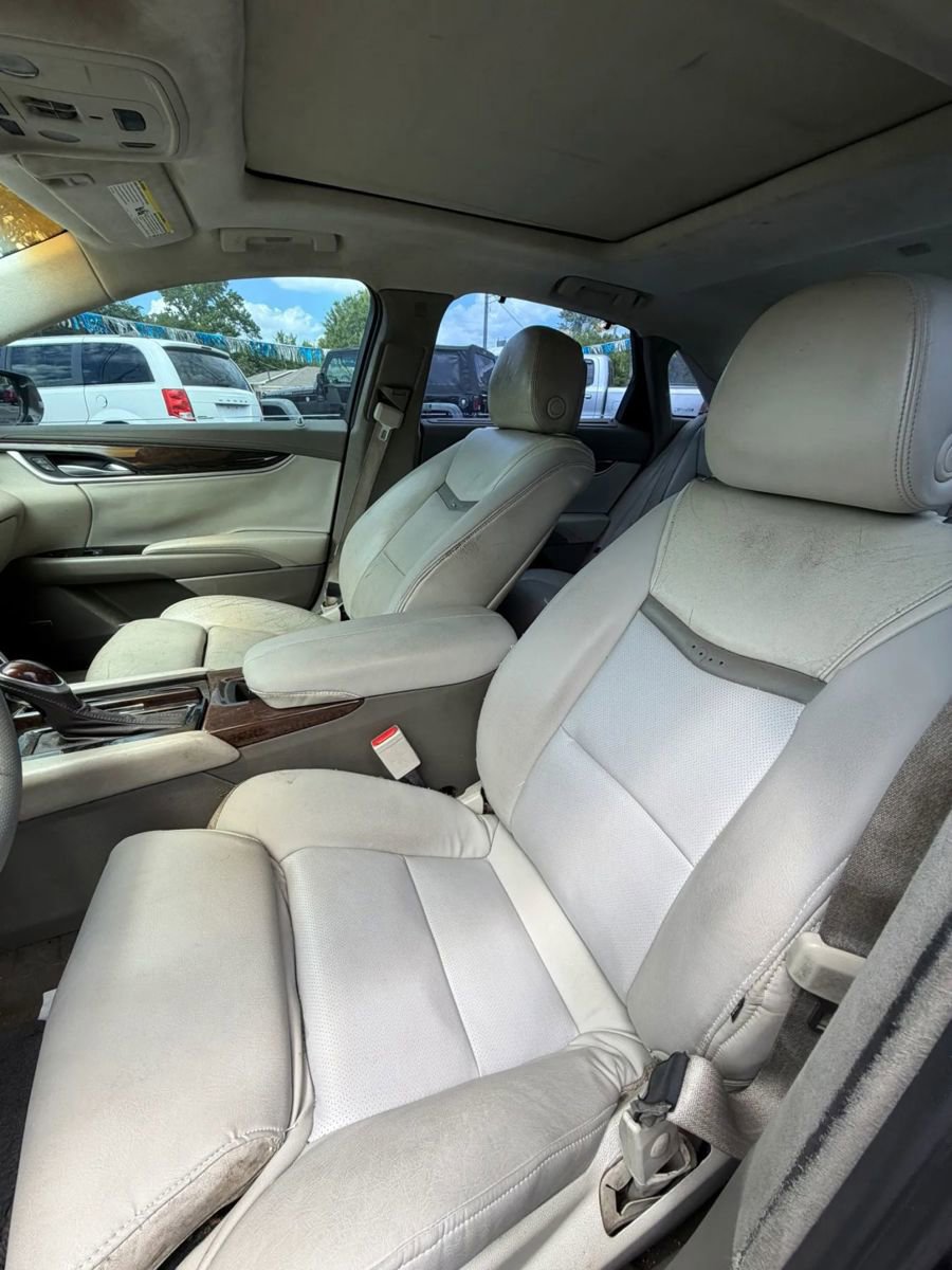 Used 2013 Cadillac XTS Platinum w/ Driver Assist Package FWD image 11