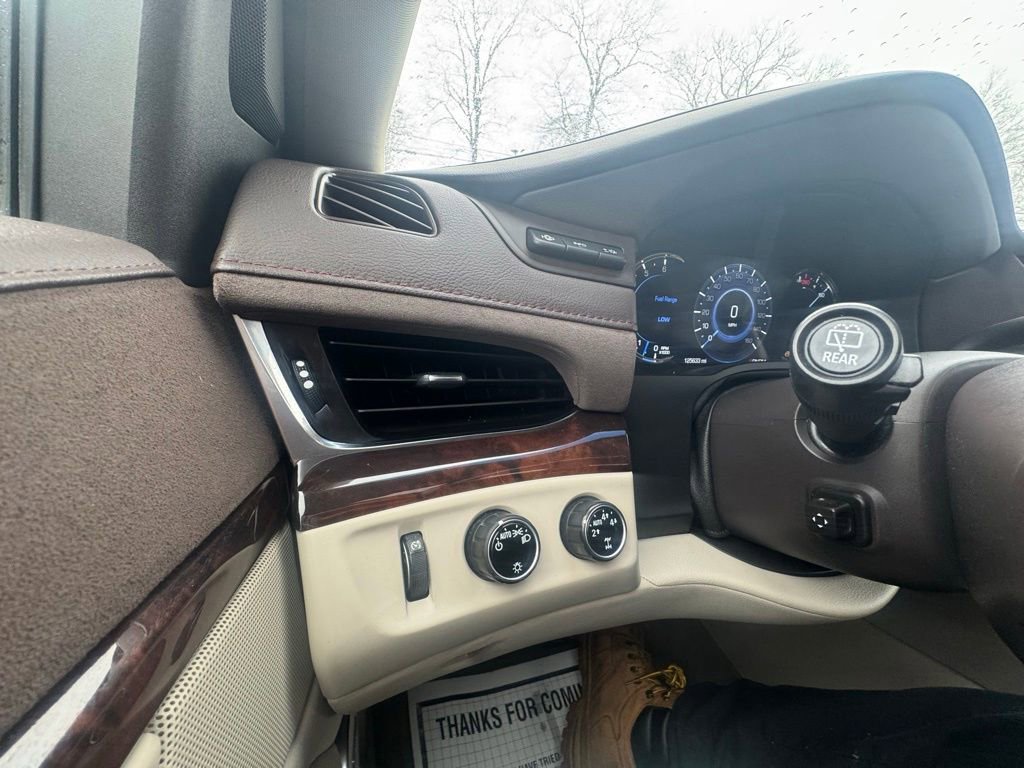 Used 2016 Cadillac Escalade Premium image 29