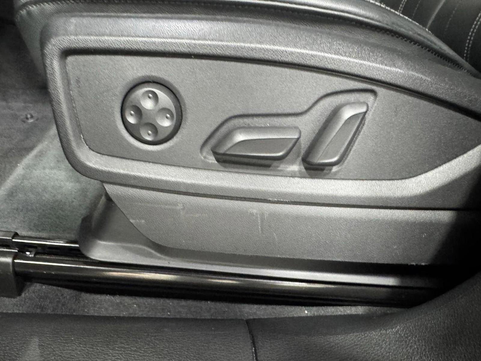 Used 2023 Audi Q5 2.0T Premium image 27