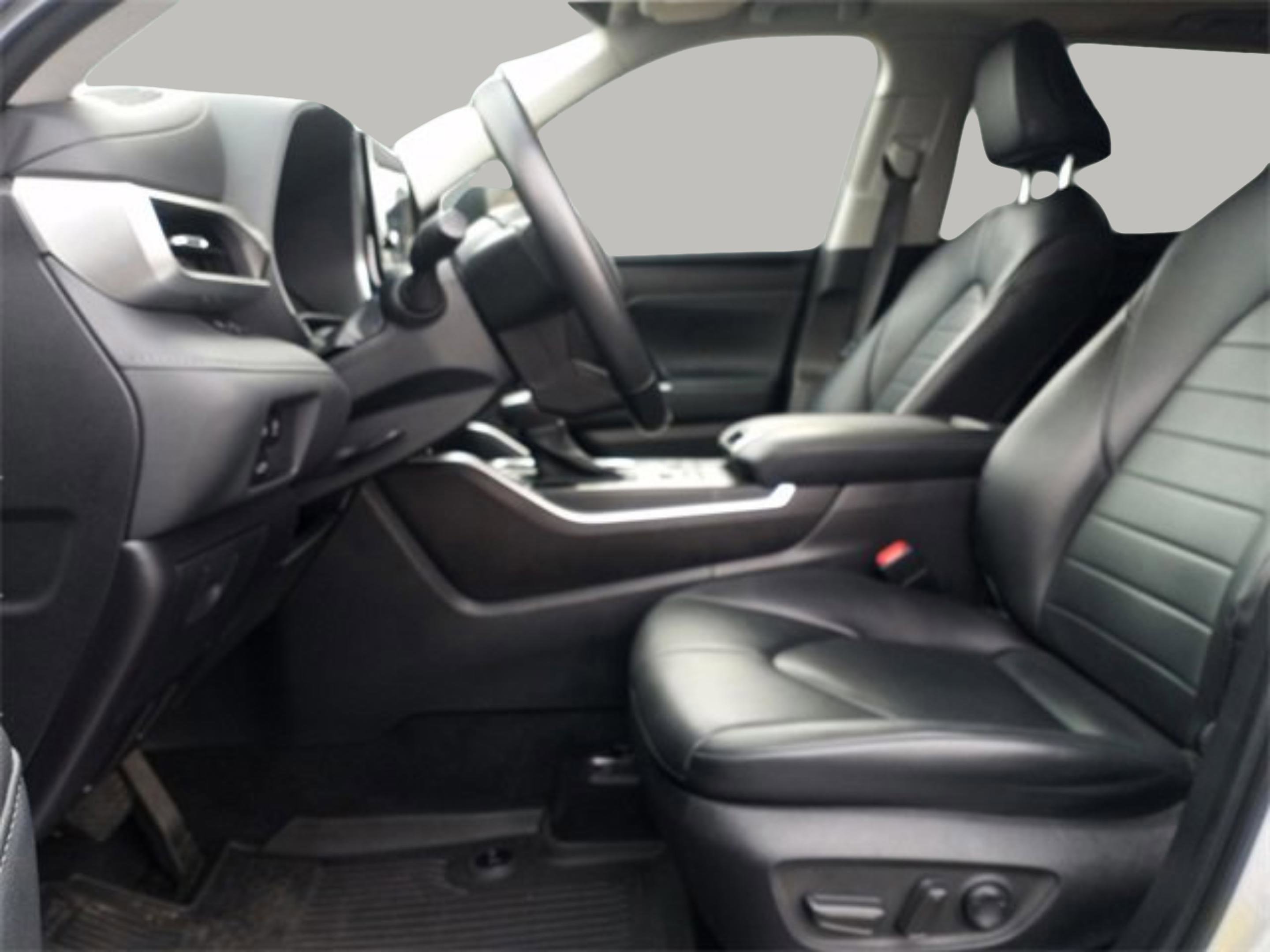 Used 2023 Toyota Highlander XLE AWD/4WD image 24