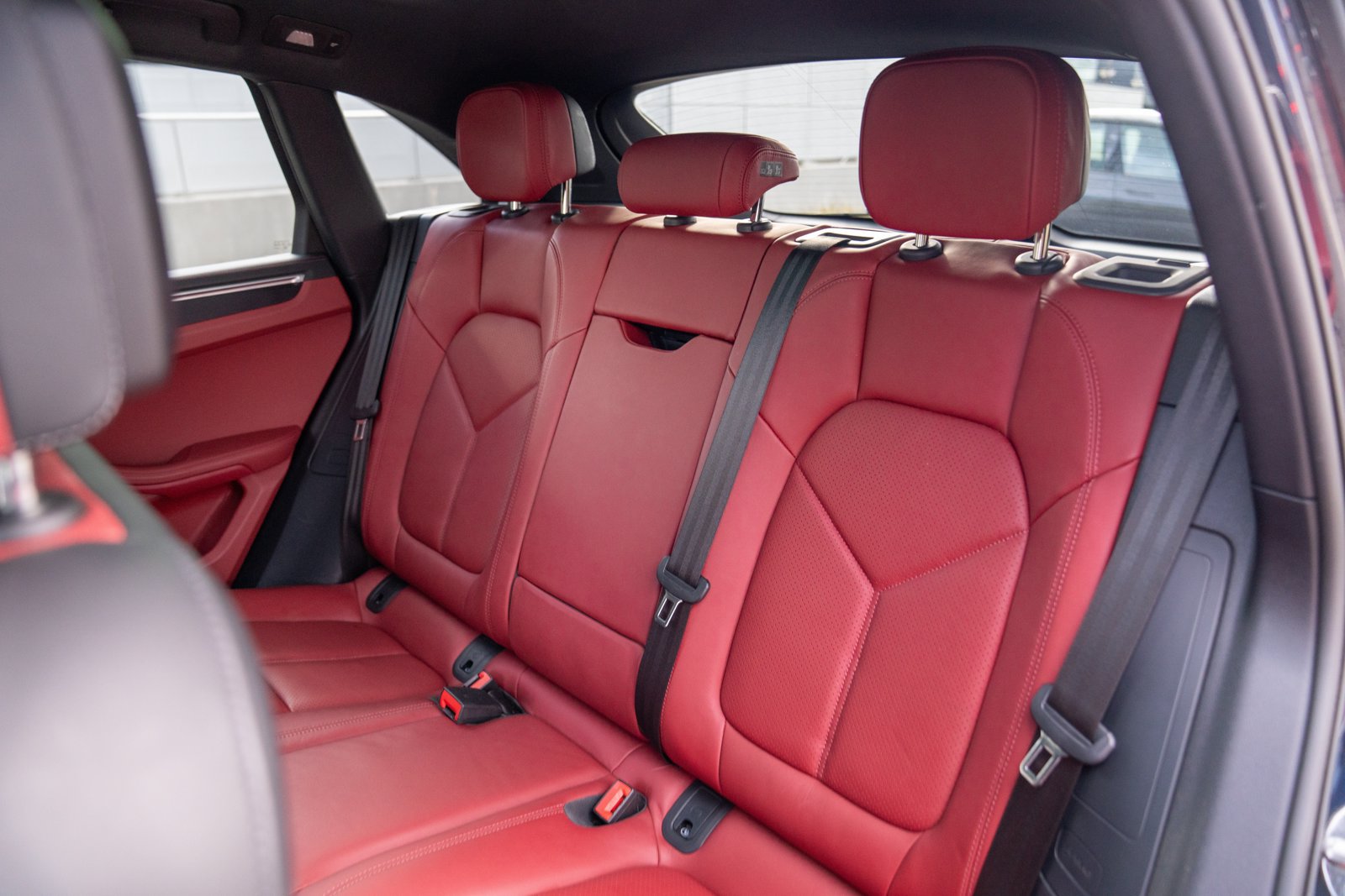 Used 2022 Porsche Macan GTS AWD/4WD image 24