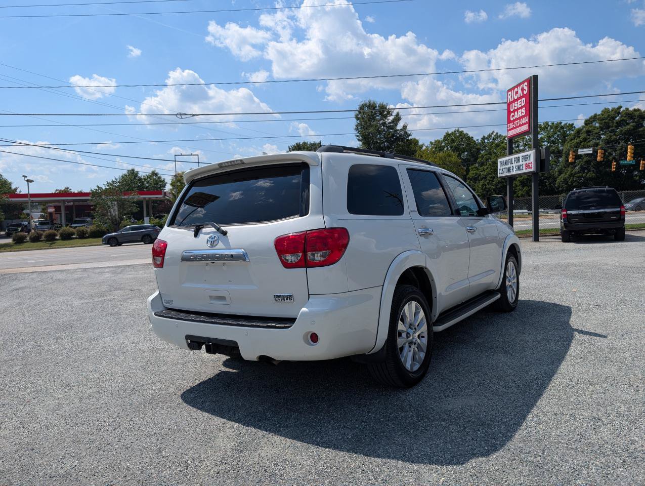 Used 2013 Toyota Sequoia Platinum RWD image 7