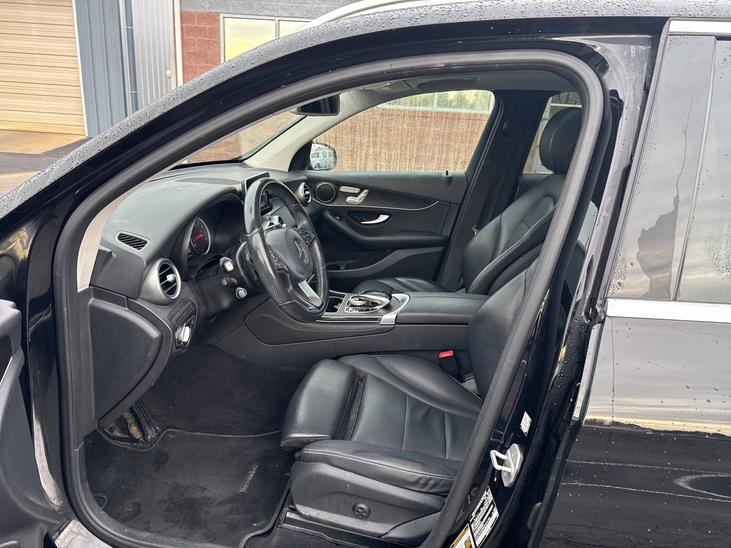 Used 2016 Mercedes-Benz GLC 300 4MATIC image 10