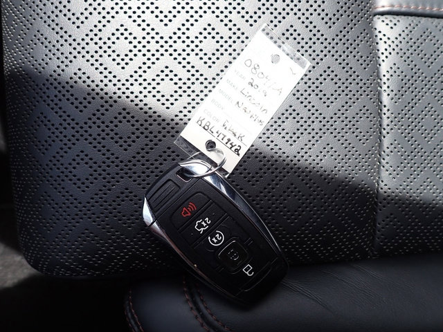 Used 2019 Lincoln Nautilus Black Label AWD/4WD image 30