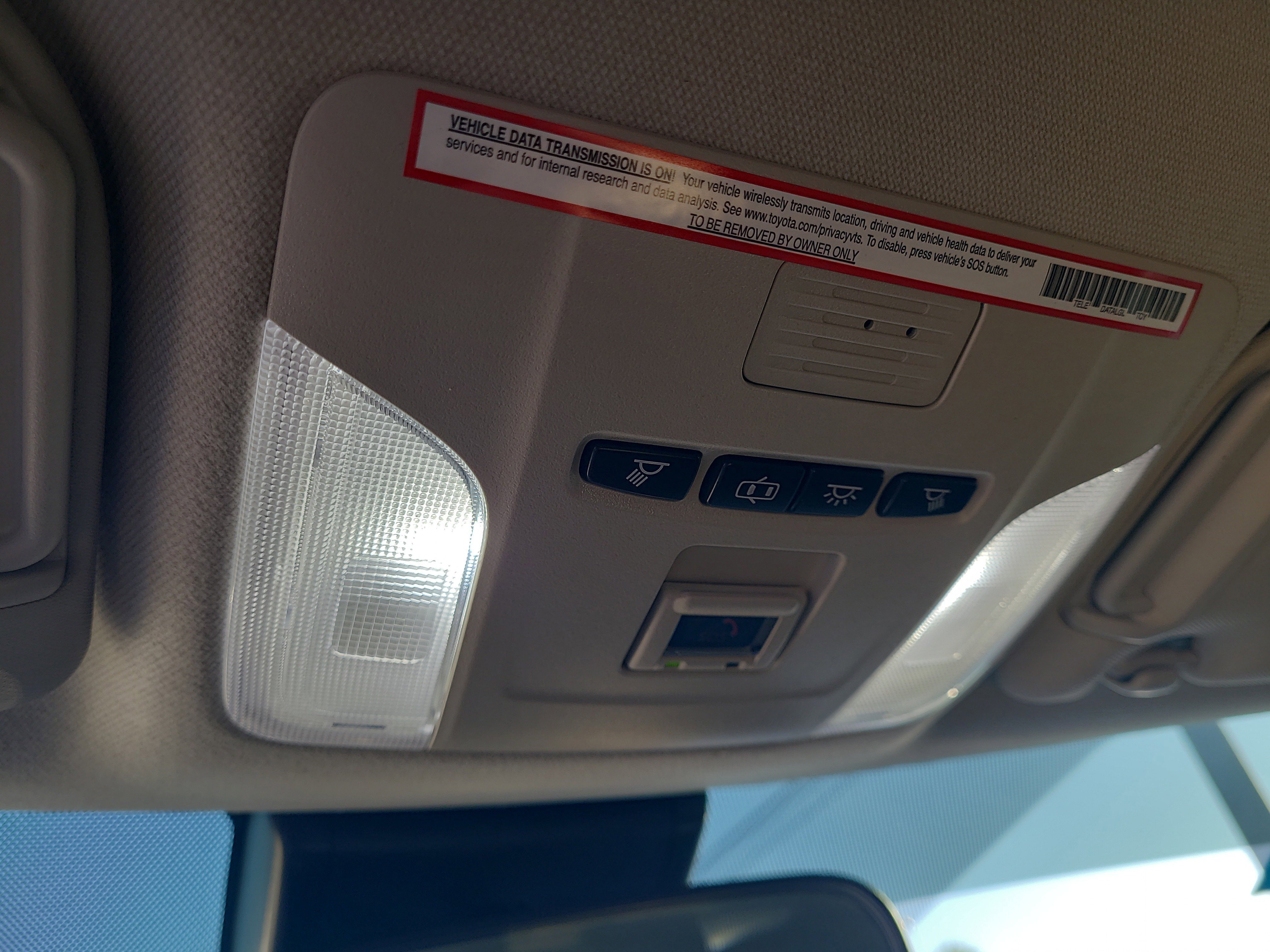 Used 2022 Toyota Corolla LE image 29