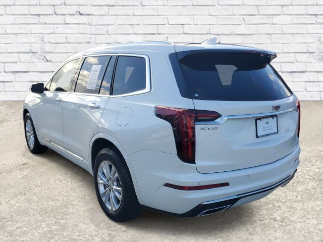 Certified 2024 Cadillac XT6 Luxury FWD image 2