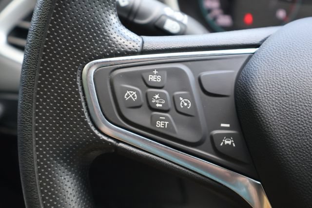 Used 2025 Chevrolet Malibu LT FWD image 12