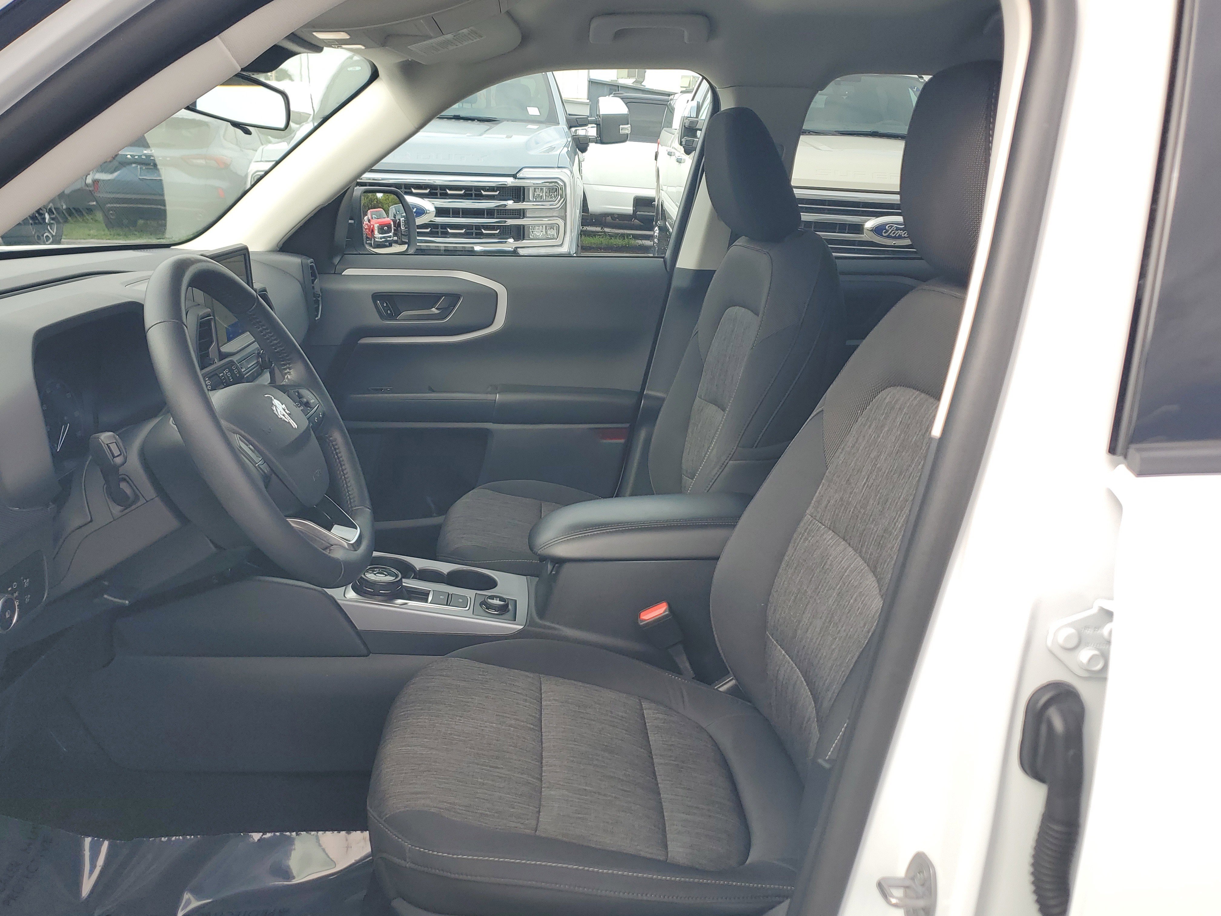 Used 2023 Ford Bronco Sport Big Bend w/ Convenience Package image 11