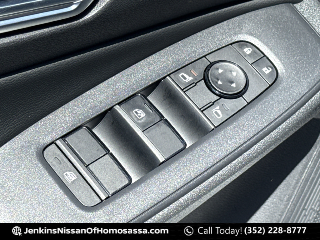 New 2026 Nissan Sentra SV w/ SV Convenience Package FWD image 30