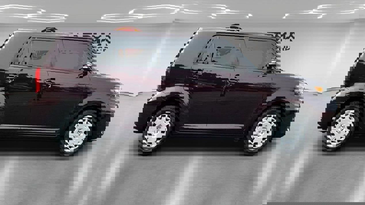 Used 2013 Scion xB image 6