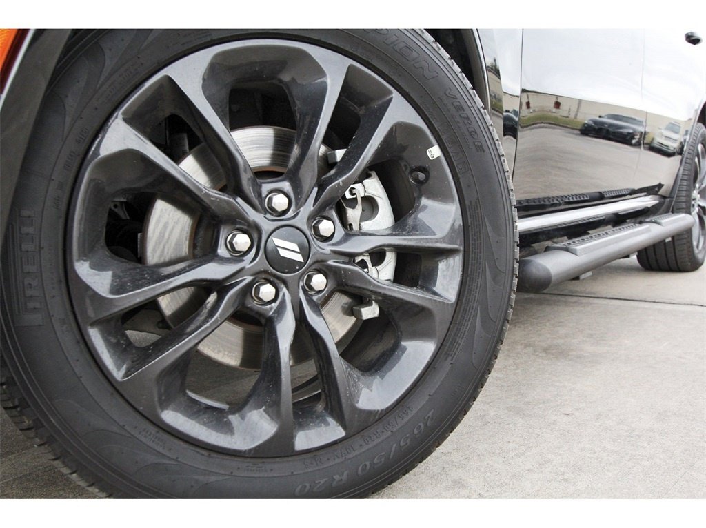 Used 2025 Dodge Durango R/T image 27