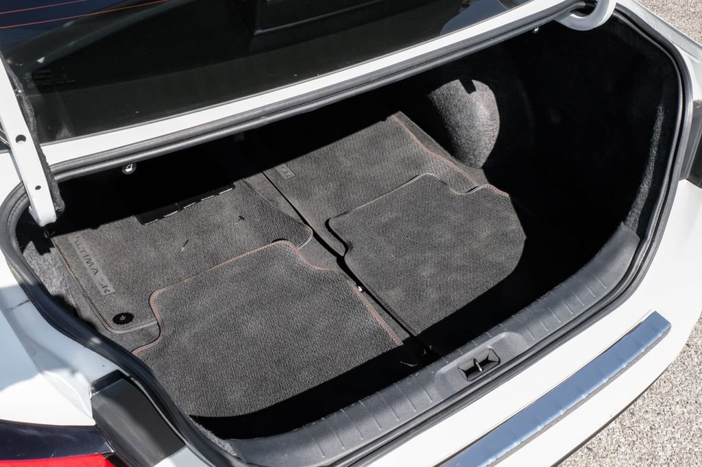 Used 2023 Nissan Altima 2.5 SR image 49