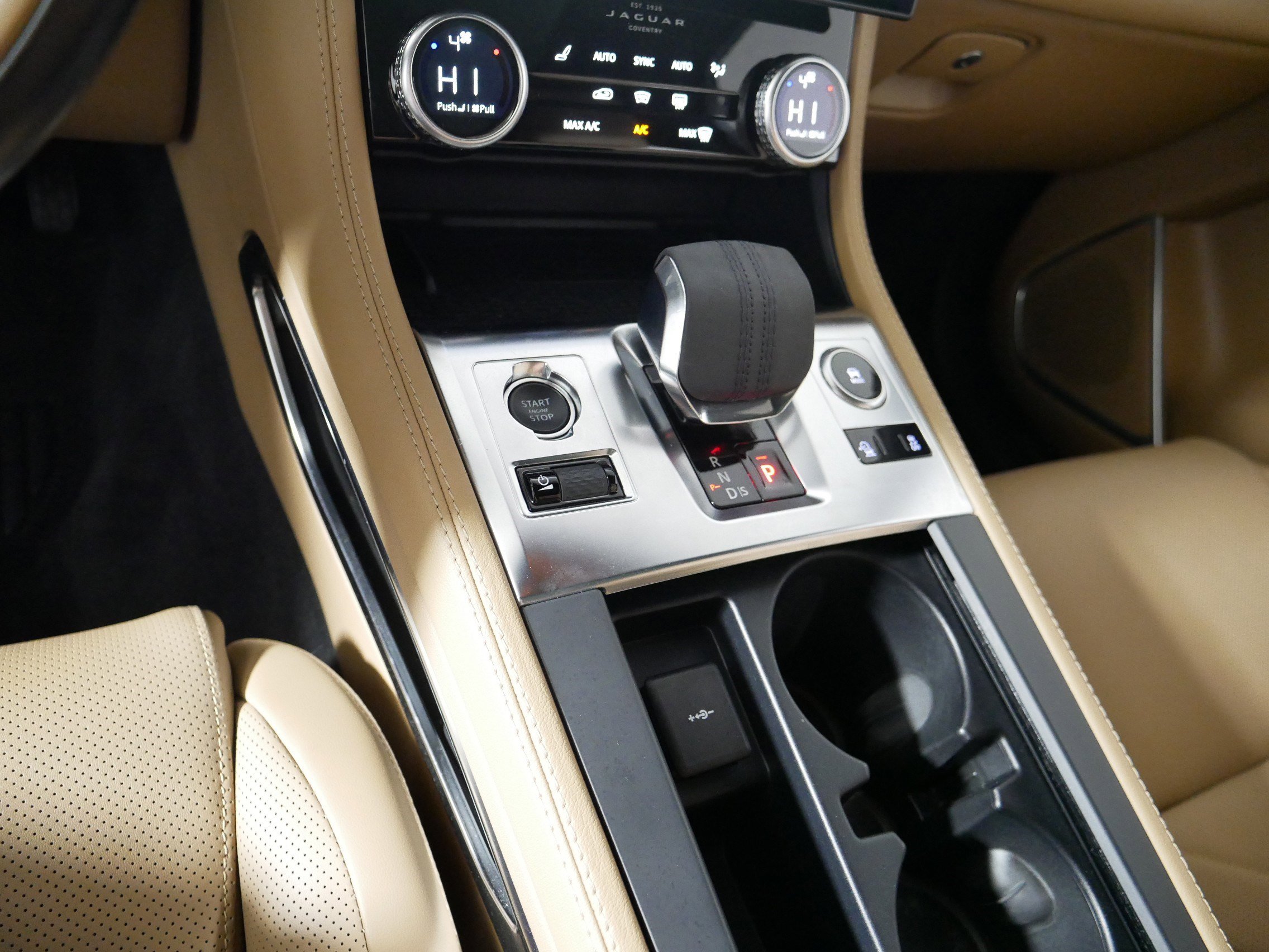 Used 2021 Jaguar F-PACE S AWD/4WD image 24
