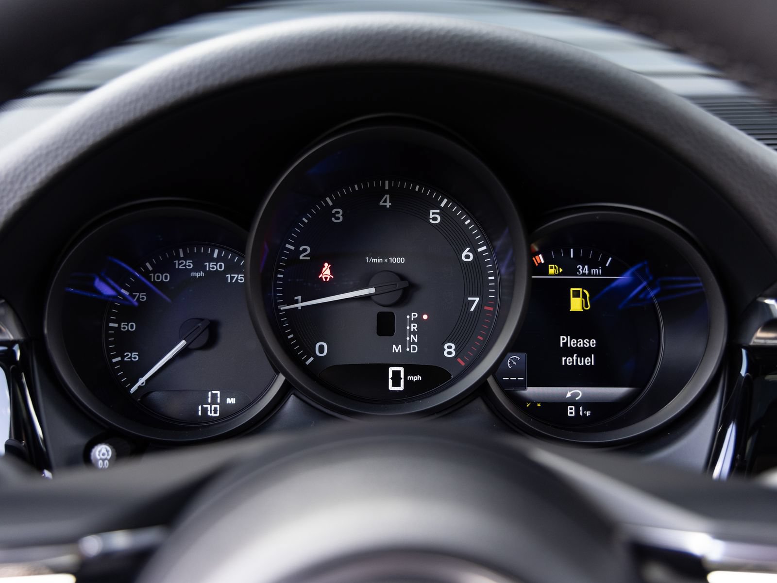 Certified 2026 Porsche Macan AWD/4WD image 13