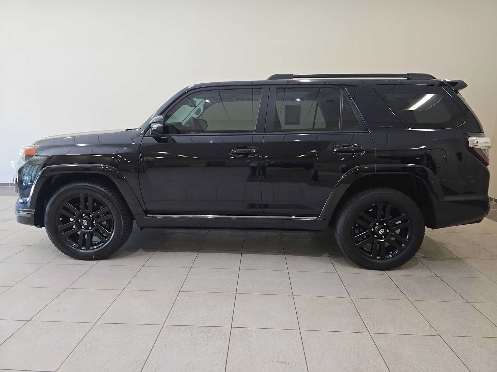 Certified 2021 Toyota 4Runner Nightshade AWD/4WD image 3