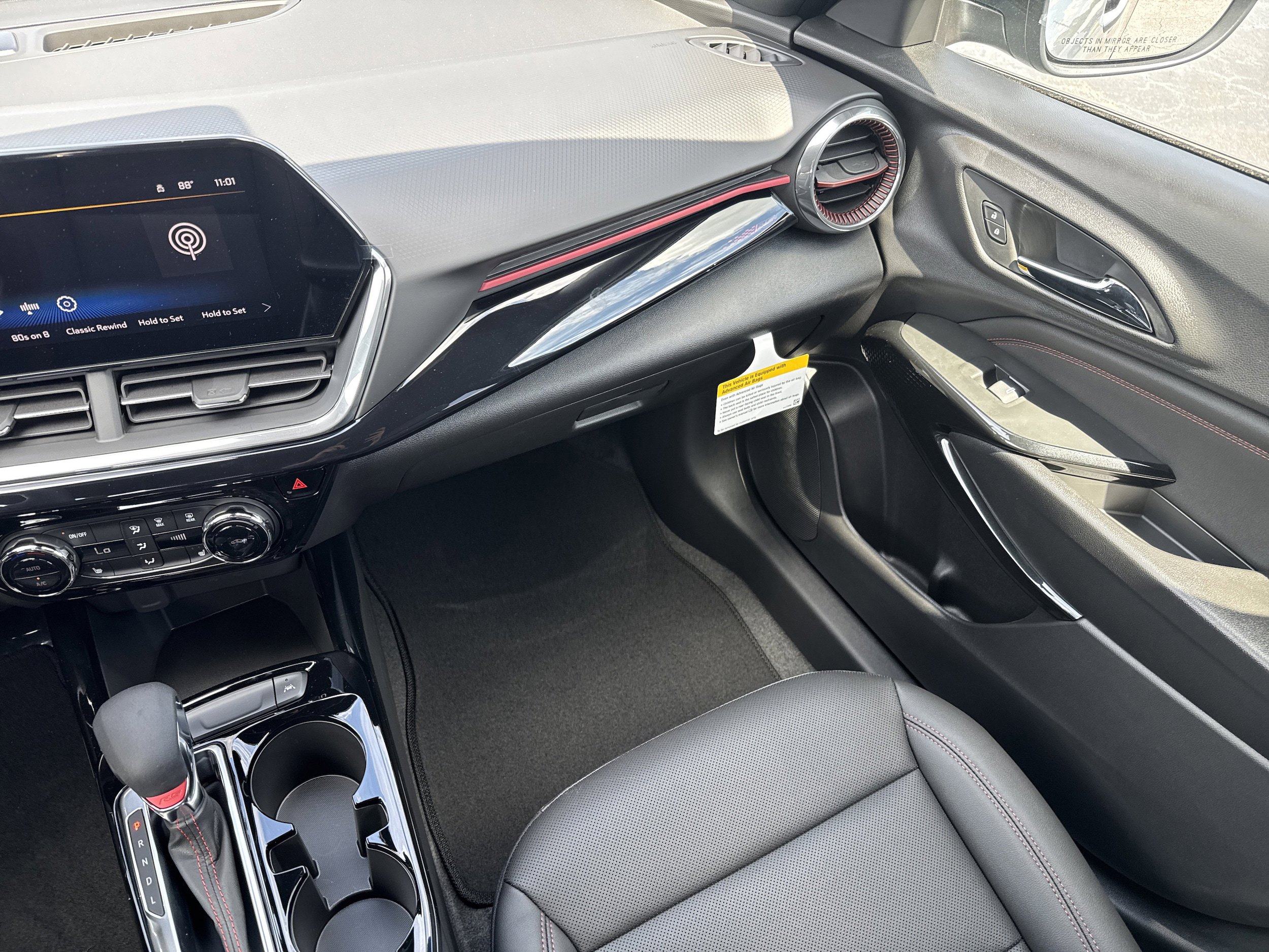 New 2026 Chevrolet Trax RS w/ Driver Confidence Package FWD image 19