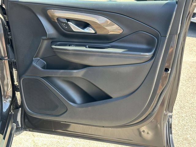 Used 2020 GMC Terrain SLE w/ Driver Convenience Package FWD image 8