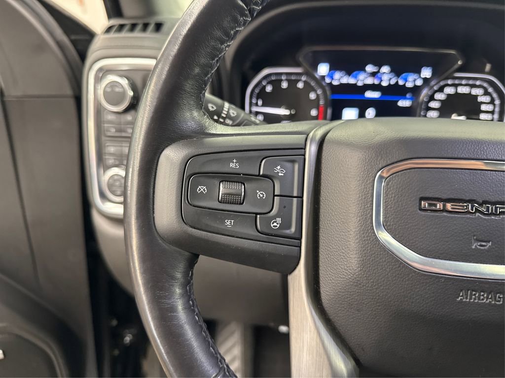 Used 2022 GMC Sierra 1500 Denali w/ Driver Alert Package II AWD/4WD image 28
