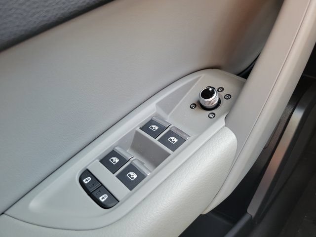 Certified 2023 Audi Q5 2.0T Premium w/ Convenience Package AWD/4WD image 19