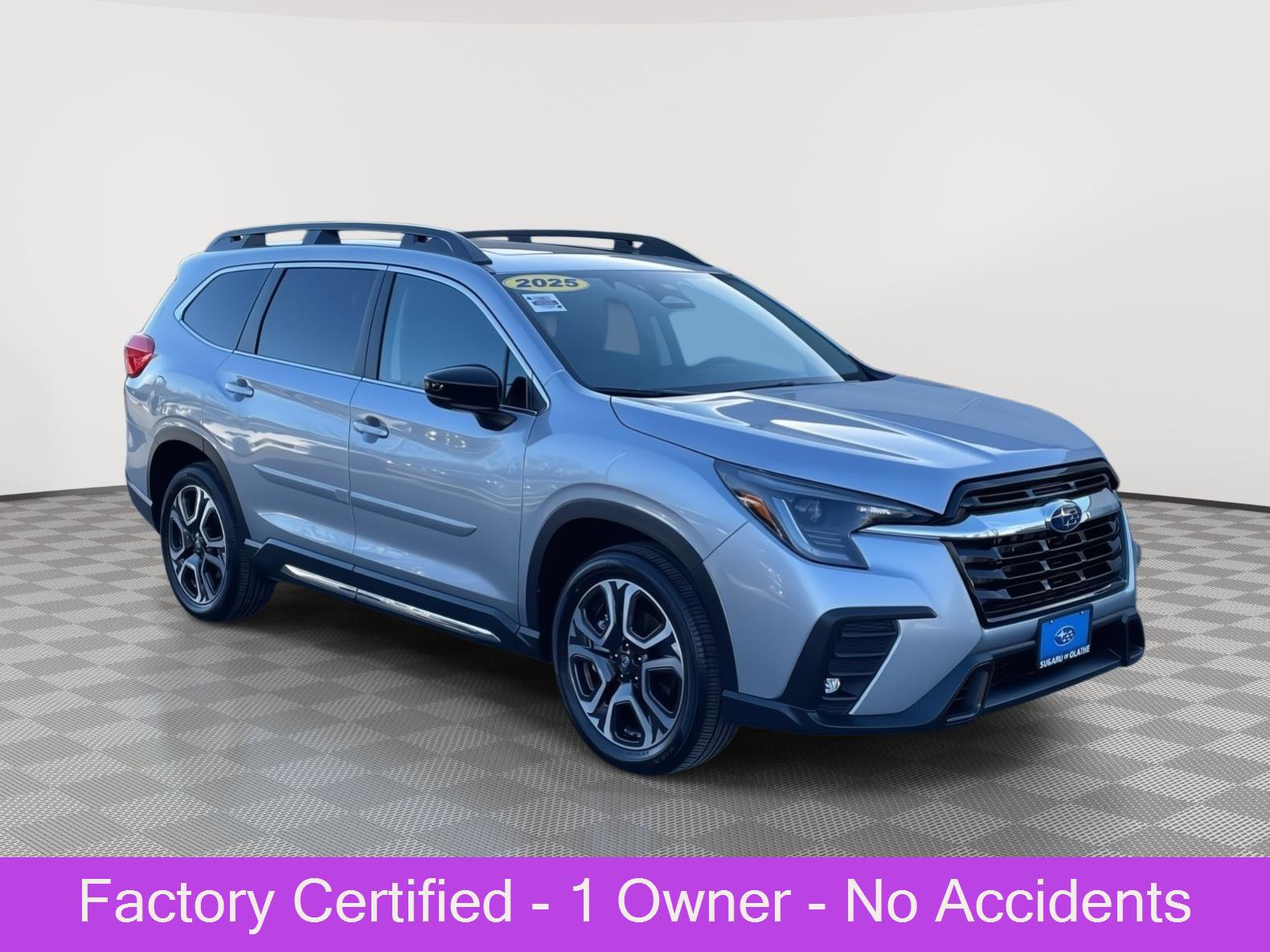 Certified 2025 Subaru Ascent Limited image 1