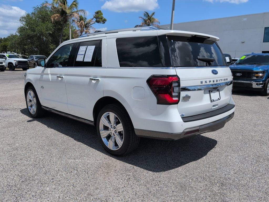 Certified 2022 Ford Expedition King Ranch RWD image 5