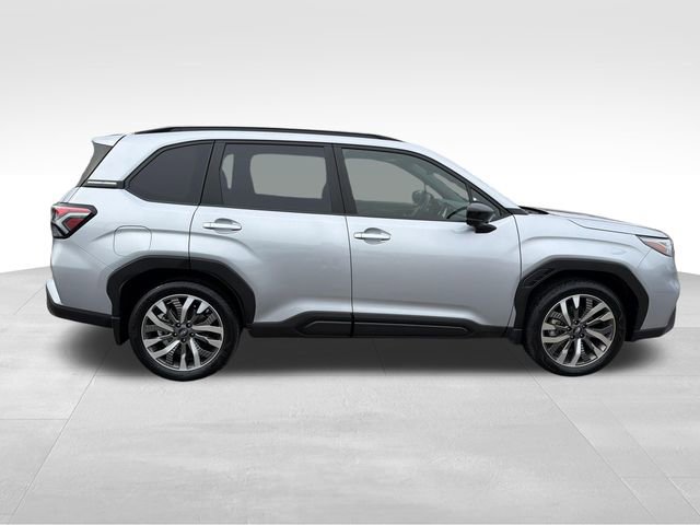 Certified 2025 Subaru Forester Touring AWD/4WD image 8