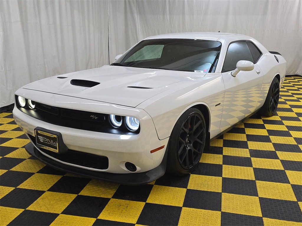Used 2017 Dodge Challenger R/T w/ Blacktop Package image 7