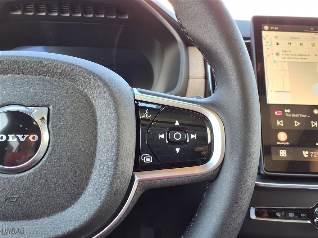 New 2026 Volvo XC90 B6 Plus w/ Protection Package Premier image 16